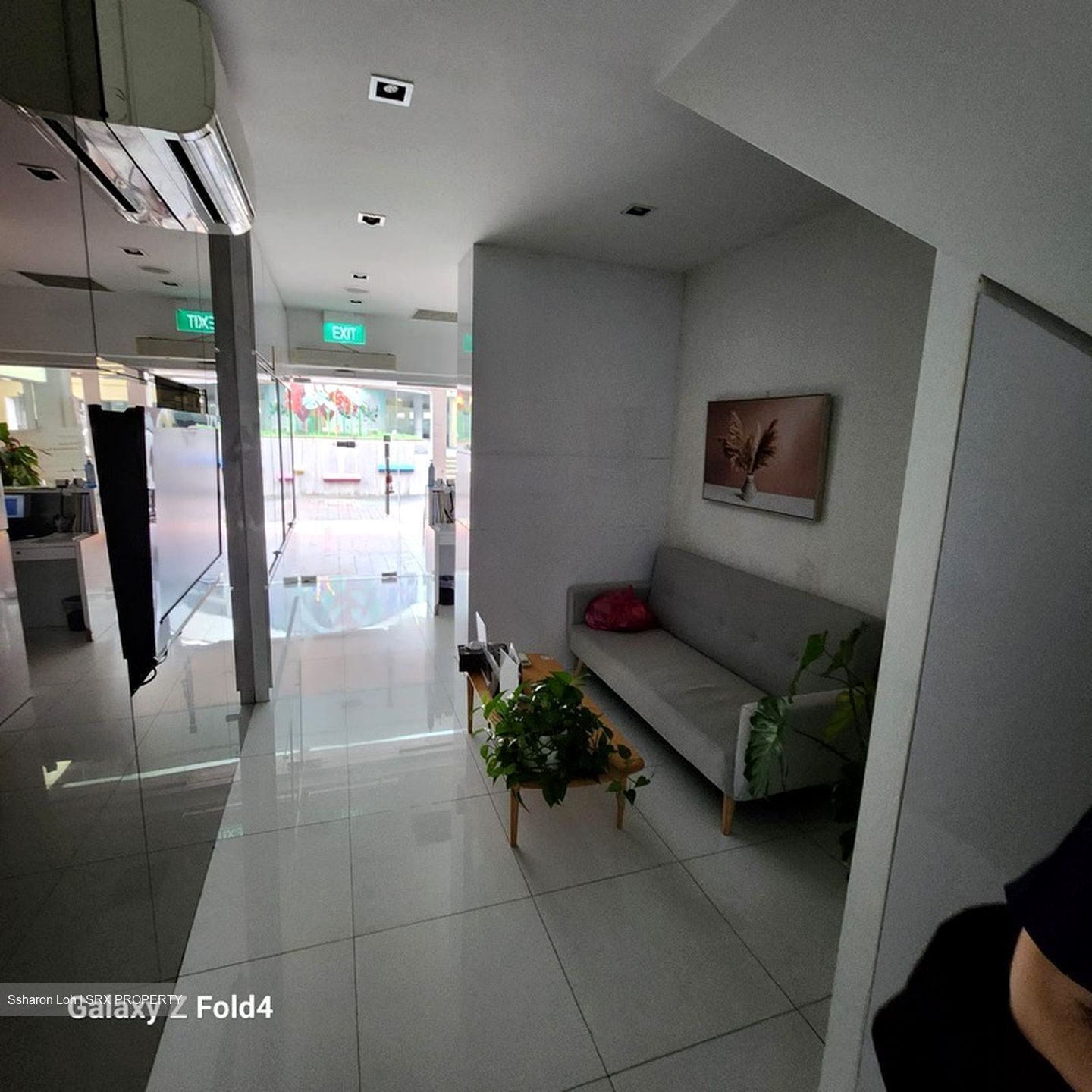 Ang Mo Kio Avenue 8 (D20), Shop House #596366121